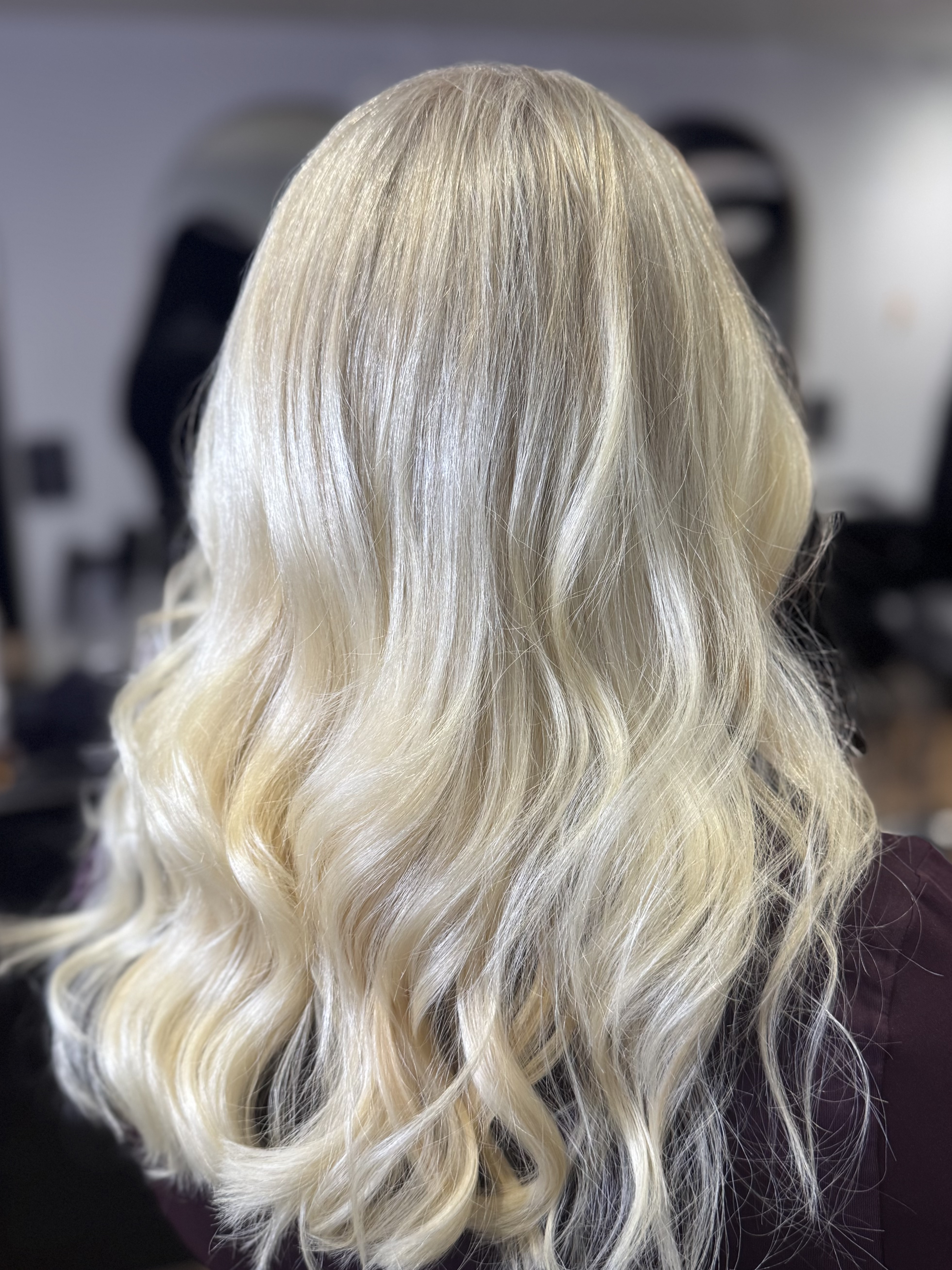 Platinum blonde long waves